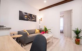 Cisneros Apartment